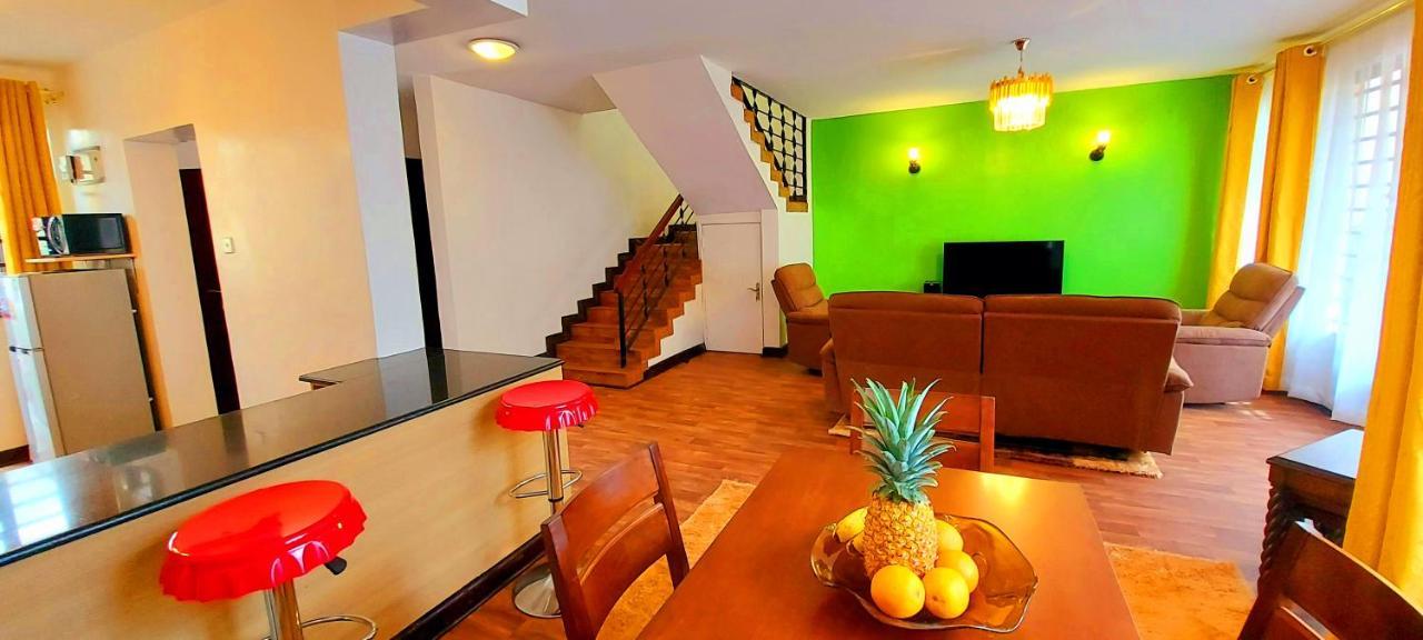 Pleasant Nest Homestay Near Jkia Airport And Sgr Station Nairobi Exterior foto